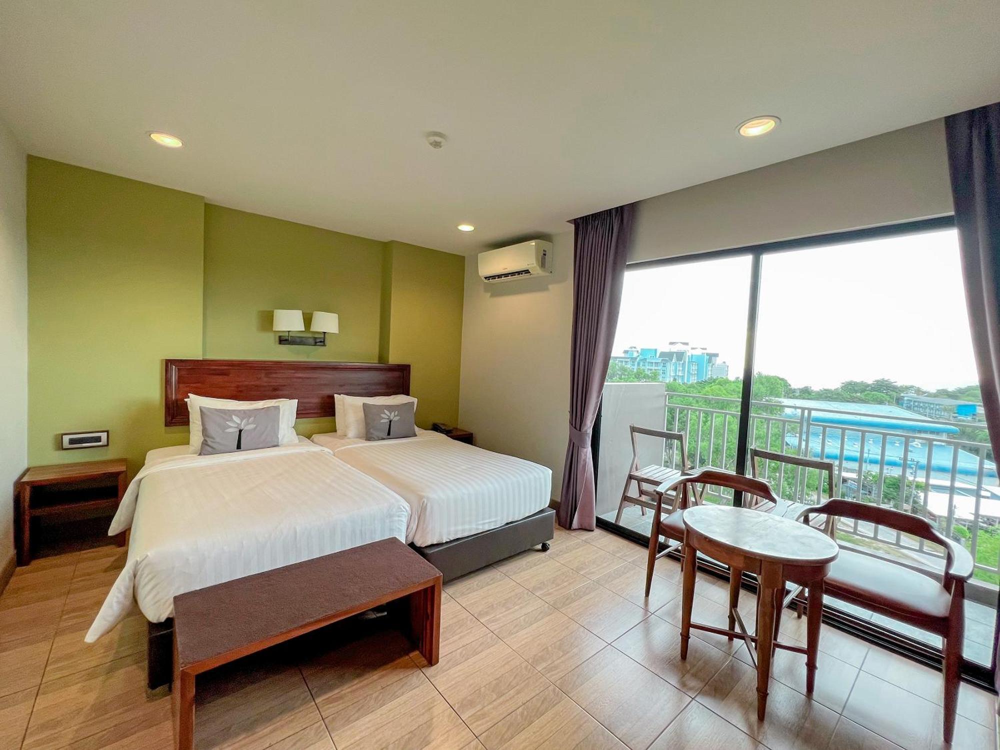 Olive Tree Hotel Pattaya Na Chom Thian Phòng bức ảnh