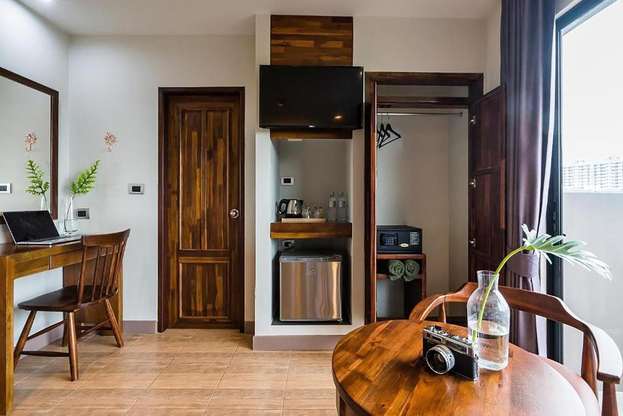 Olive Tree Hotel Pattaya Na Chom Thian Phòng bức ảnh